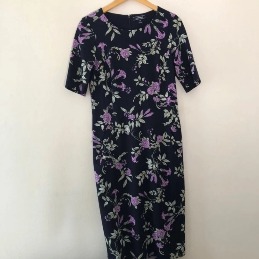Dress with pockets